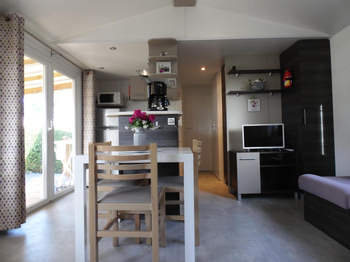 Camping Les Charmettes- Les Mathes Ngoại thất bức ảnh